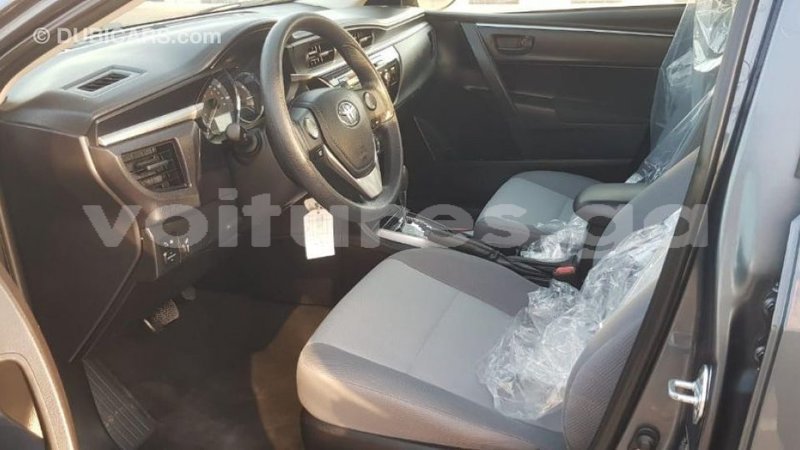 Big with watermark toyota corolla estuaire import dubai 4708