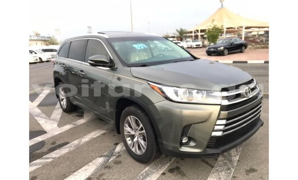 Acheter Import Voiture Toyota Highlander Autre à Import - Dubai, Estuaire Acheter Import Voiture Toyota Highlander Autre à Import - Dubai, Estuaire