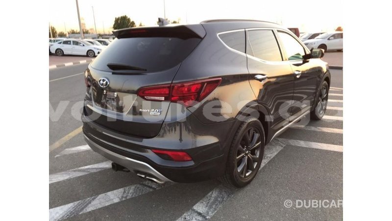 Big with watermark hyundai santa fe estuaire import dubai 4716