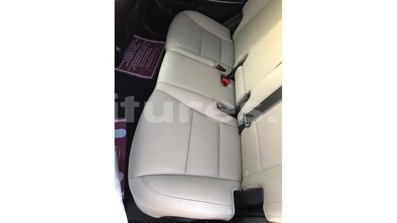 Big with watermark hyundai santa fe estuaire import dubai 4716