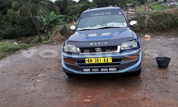 Acheter Occasion Voiture Toyota RAV4 Bleu à Libreville, Estuaire Acheter Occasion Voiture Toyota RAV4 Bleu à Libreville, Estuaire