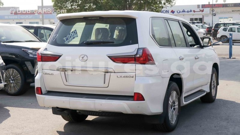 Big with watermark lexus lx estuaire import dubai 4724