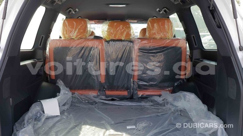 Big with watermark lexus lx estuaire import dubai 4724