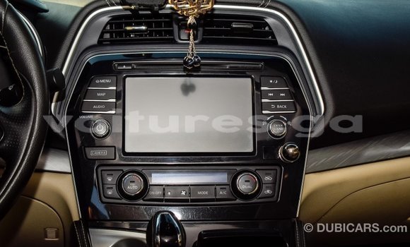 Acheter Import Voiture Nissan Maxima Blanc à Import - Dubai, Estuaire Acheter Import Voiture Nissan Maxima Blanc à Import - Dubai, Estuaire