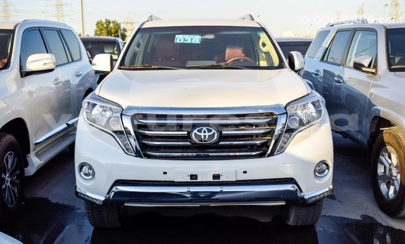 Acheter Import Voiture Toyota Prado Blanc à Import - Dubai, Estuaire Acheter Import Voiture Toyota Prado Blanc à Import - Dubai, Estuaire