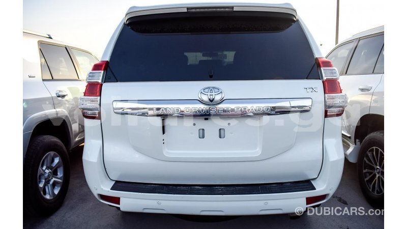 Big with watermark toyota prado estuaire import dubai 4729