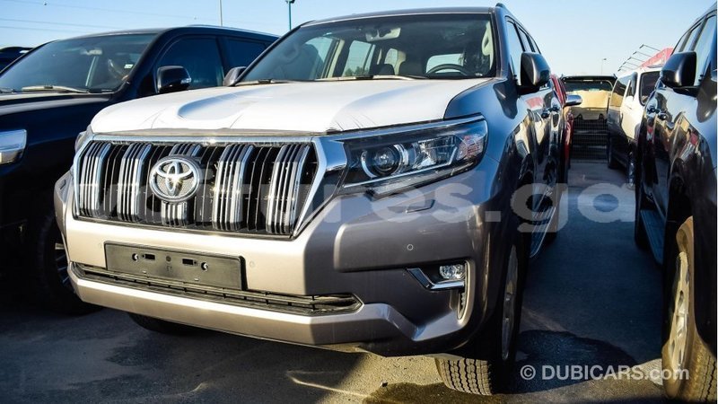 Big with watermark toyota prado estuaire import dubai 4730