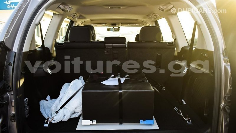 Big with watermark toyota prado estuaire import dubai 4730