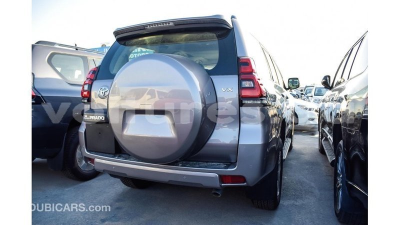 Big with watermark toyota prado estuaire import dubai 4730