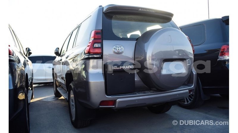 Big with watermark toyota prado estuaire import dubai 4730