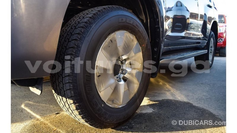 Big with watermark toyota prado estuaire import dubai 4730