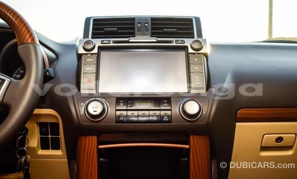 Acheter Import Voiture Toyota Prado Blanc à Import - Dubai, Estuaire Acheter Import Voiture Toyota Prado Blanc à Import - Dubai, Estuaire