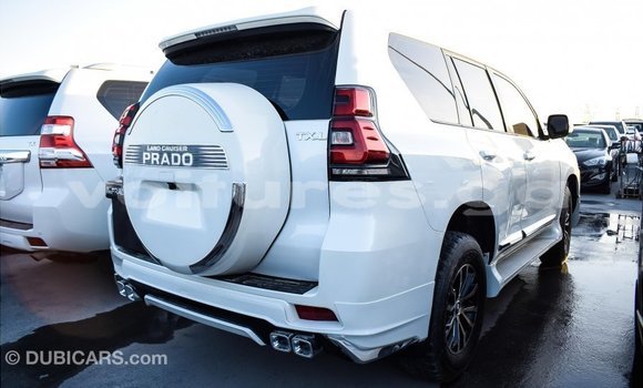 Acheter Import Voiture Toyota Prado Blanc à Import - Dubai, Estuaire Acheter Import Voiture Toyota Prado Blanc à Import - Dubai, Estuaire