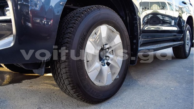 Big with watermark toyota prado estuaire import dubai 4732