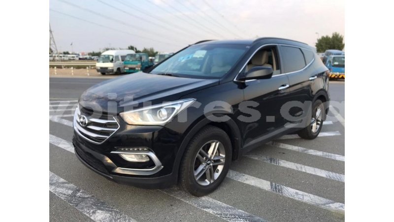 Big with watermark hyundai santa fe estuaire import dubai 4734