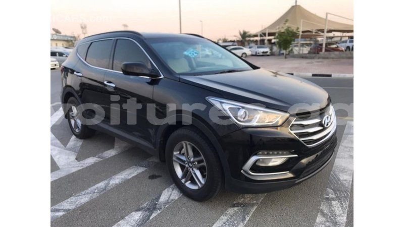 Big with watermark hyundai santa fe estuaire import dubai 4734