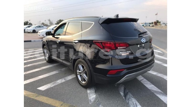 Big with watermark hyundai santa fe estuaire import dubai 4734