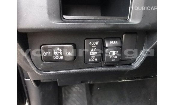 Acheter Import Voiture Toyota Tacoma Noir à Import - Dubai, Estuaire Acheter Import Voiture Toyota Tacoma Noir à Import - Dubai, Estuaire