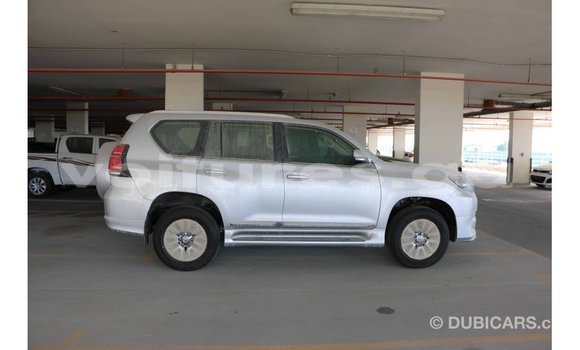 Acheter Import Voiture Toyota Prado Autre à Import - Dubai, Estuaire Acheter Import Voiture Toyota Prado Autre à Import - Dubai, Estuaire