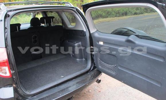 Sayi Na hannu Toyota RAV4 Black Mota in Libreville a estuary Sayi Na hannu Toyota RAV4 Black Mota in Libreville a estuary