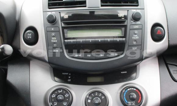 Sayi Na hannu Toyota RAV4 Black Mota in Libreville a estuary Sayi Na hannu Toyota RAV4 Black Mota in Libreville a estuary