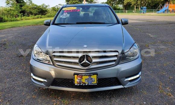 Sayi Na hannu Mercedes-Benz KOMPRESSOR Azurfa Mota in Libreville a estuary Sayi Na hannu Mercedes-Benz KOMPRESSOR Azurfa Mota in Libreville a estuary