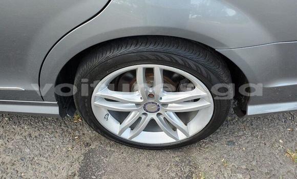 Sayi Na hannu Mercedes-Benz KOMPRESSOR Azurfa Mota in Libreville a estuary Sayi Na hannu Mercedes-Benz KOMPRESSOR Azurfa Mota in Libreville a estuary