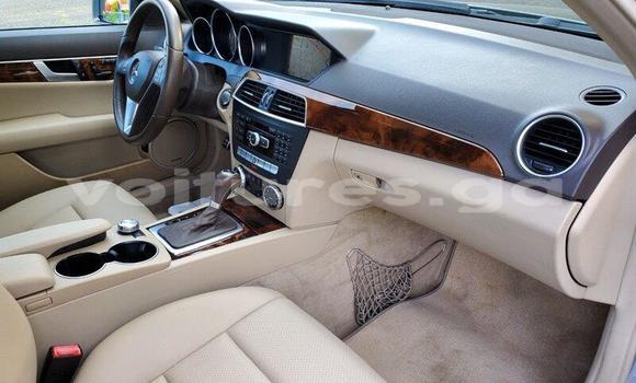 Sayi Na hannu Mercedes-Benz KOMPRESSOR Azurfa Mota in Libreville a estuary Sayi Na hannu Mercedes-Benz KOMPRESSOR Azurfa Mota in Libreville a estuary