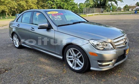 Sayi Na hannu Mercedes-Benz KOMPRESSOR Azurfa Mota in Libreville a estuary Sayi Na hannu Mercedes-Benz KOMPRESSOR Azurfa Mota in Libreville a estuary