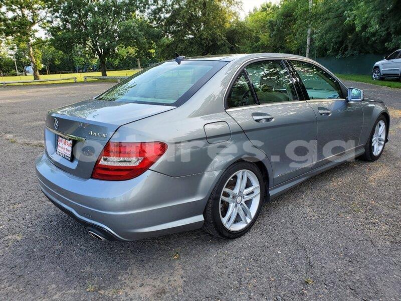 Big with watermark mercedes benz kompressor estuaire libreville 4738