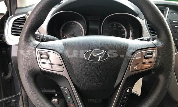 Buy Used Hyundai Santa Fe Beige Car in Libreville in Estuary Buy Used Hyundai Santa Fe Beige Car in Libreville in Estuary