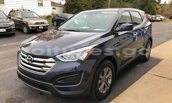 Buy Used Hyundai Santa Fe Beige Car in Libreville in Estuary Buy Used Hyundai Santa Fe Beige Car in Libreville in Estuary