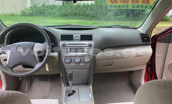 Sayi Na hannu Toyota Camry Red Mota in Libreville a estuary Sayi Na hannu Toyota Camry Red Mota in Libreville a estuary