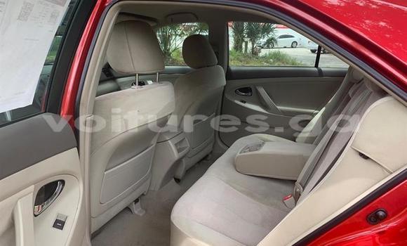 Sayi Na hannu Toyota Camry Red Mota in Libreville a estuary Sayi Na hannu Toyota Camry Red Mota in Libreville a estuary