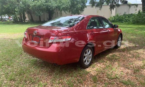 Sayi Na hannu Toyota Camry Red Mota in Libreville a estuary Sayi Na hannu Toyota Camry Red Mota in Libreville a estuary