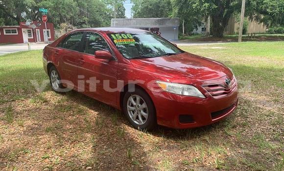 Sayi Na hannu Toyota Camry Red Mota in Libreville a estuary Sayi Na hannu Toyota Camry Red Mota in Libreville a estuary