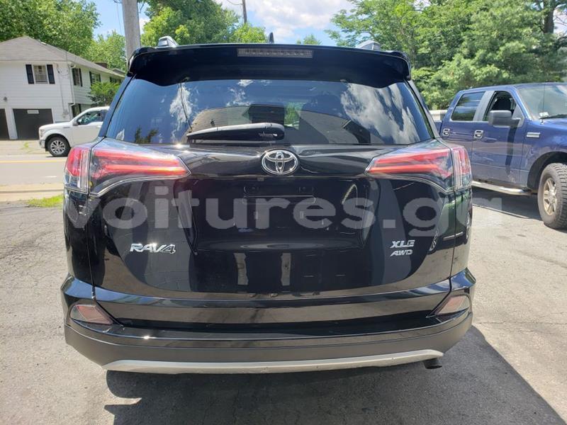 Big with watermark toyota rav4 estuaire libreville 4742