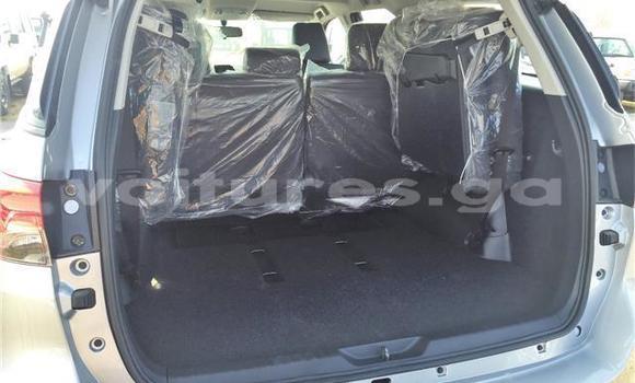 Sayi Na hannu Toyota Fortuner M Mota in Libreville a estuary Sayi Na hannu Toyota Fortuner M Mota in Libreville a estuary