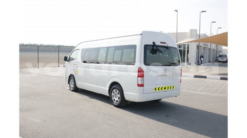 Big with watermark toyota hiace estuaire import dubai 4748