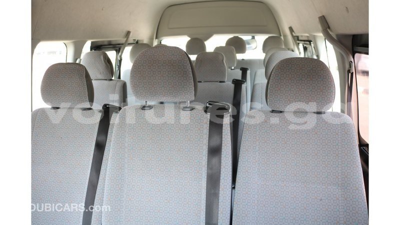 Big with watermark toyota hiace estuaire import dubai 4748