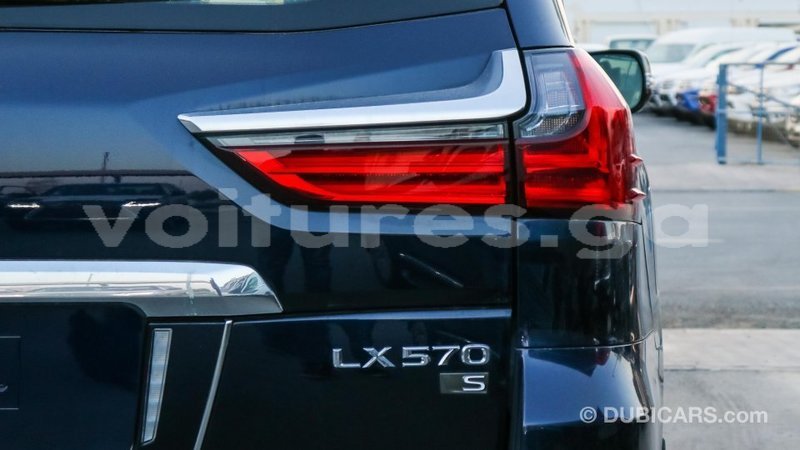 Big with watermark lexus lx estuaire import dubai 4750