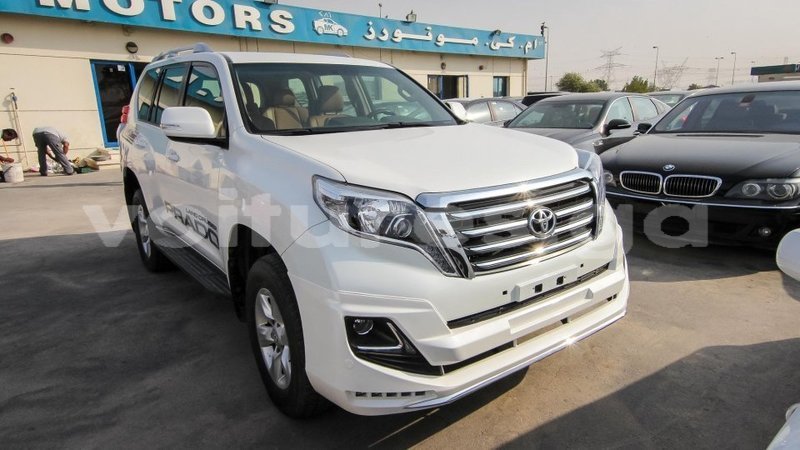 Big with watermark toyota prado estuaire import dubai 4756