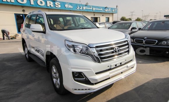 Acheter Import Voiture Toyota Prado Blanc à Import - Dubai, Estuaire Acheter Import Voiture Toyota Prado Blanc à Import - Dubai, Estuaire