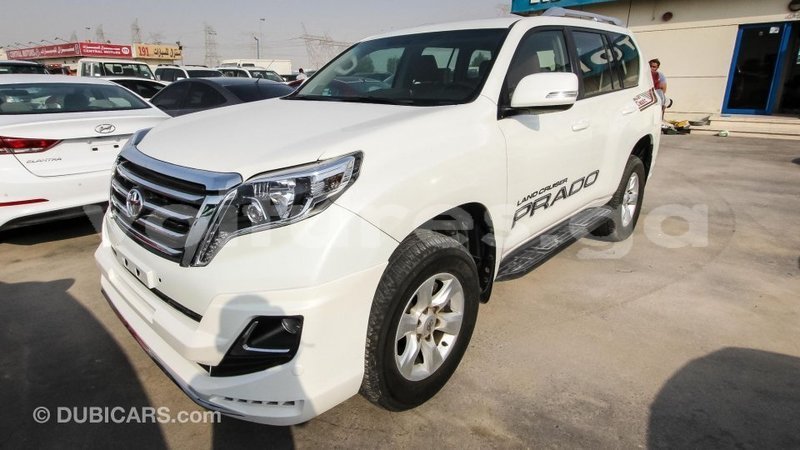 Big with watermark toyota prado estuaire import dubai 4756