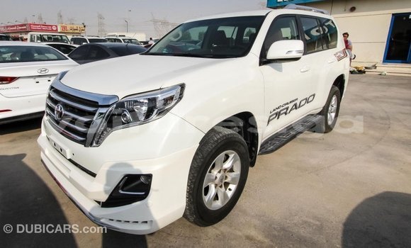 Acheter Import Voiture Toyota Prado Blanc à Import - Dubai, Estuaire Acheter Import Voiture Toyota Prado Blanc à Import - Dubai, Estuaire