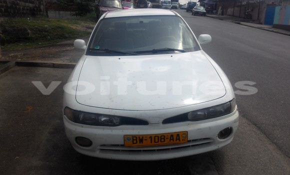 Acheter Occasion Voiture Mitsubishi Galant Blanc à Libreville au Estuaire Acheter Occasion Voiture Mitsubishi Galant Blanc à Libreville au Estuaire