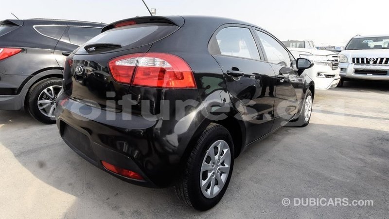 Big with watermark kia rio estuaire import dubai 4760