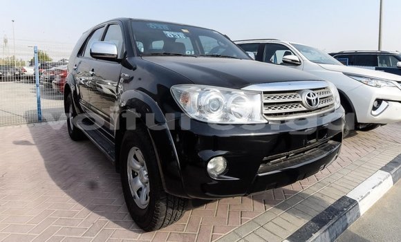 Acheter Import Voiture Toyota Fortuner Noir à Import - Dubai, Estuaire Acheter Import Voiture Toyota Fortuner Noir à Import - Dubai, Estuaire