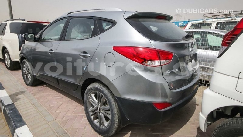 Big with watermark hyundai tucson estuaire import dubai 4762