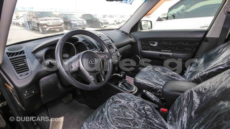 Big with watermark kia soul estuaire import dubai 4763